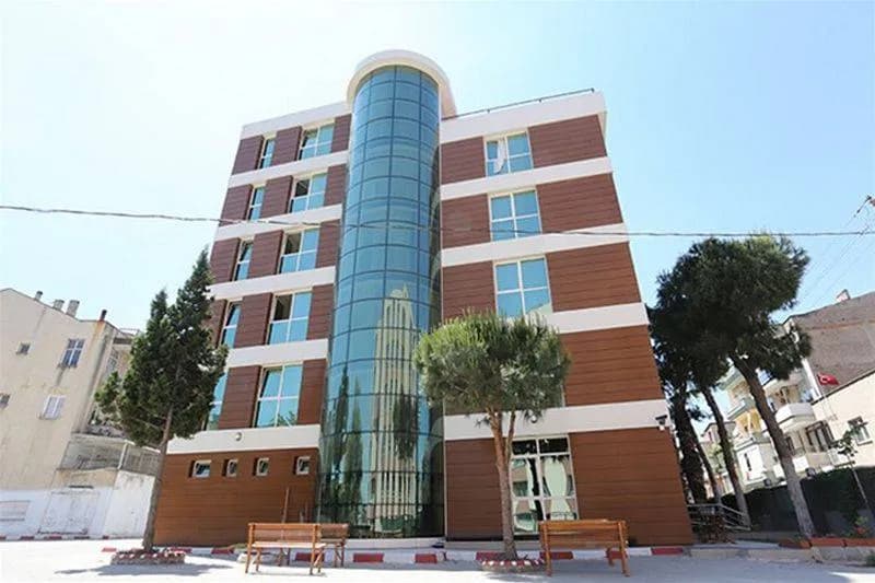 Hatice Hayriye Turgutlu KYK Kız Öğrenci Yurdu Küçük Resim 2