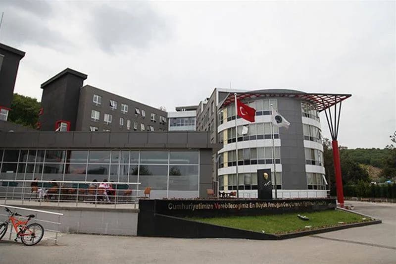 Turgut Özal KYK Kız Öğrenci Yurdu Küçük Resim 2