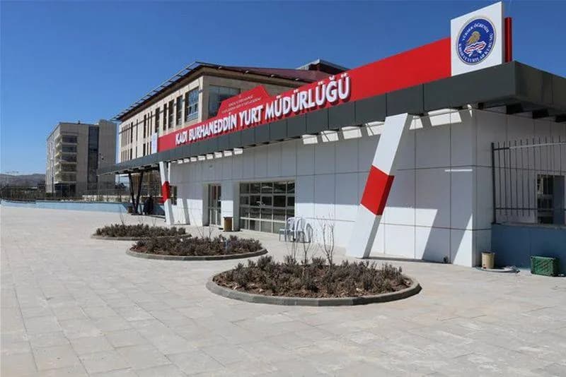 Kadı Burhaneddin KYK Erkek Öğrenci Yurdu Küçük Resim 2