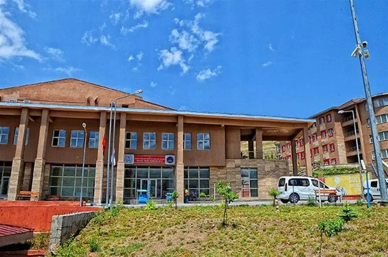 Gevaş KYK Kız Ve Erkek Öğrenci Yurdu Küçük Resim 4