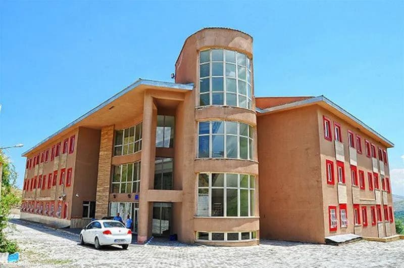 Gevaş KYK Kız Ve Erkek Öğrenci Yurdu Küçük Resim 9