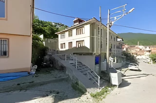 Simav Karşıyaka Yüksek Öğretim Erkek Ögrenci Yurdu Küçük Resim 4