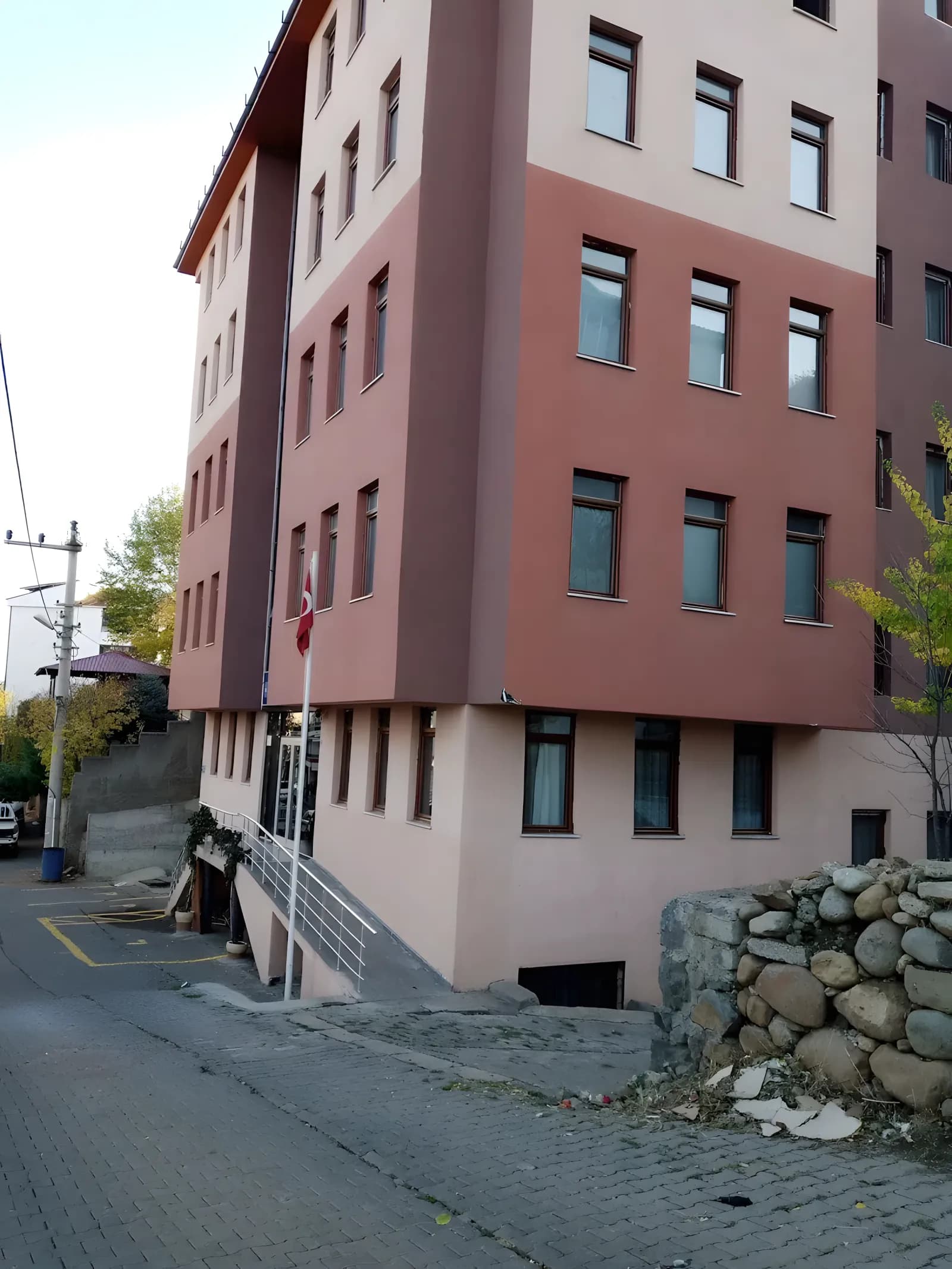 Bingöl Süleymaniye Yüksek Öğrenim Erkek Öğrenci Yurdu Küçük Resim 6