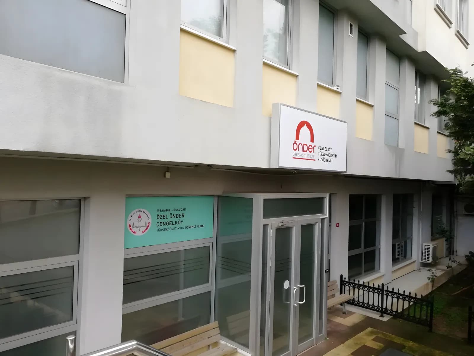 Özel Önder Çengelköy Yükseköğretim İhtisas Kız Öğrenci Yurdu Küçük Resim 4