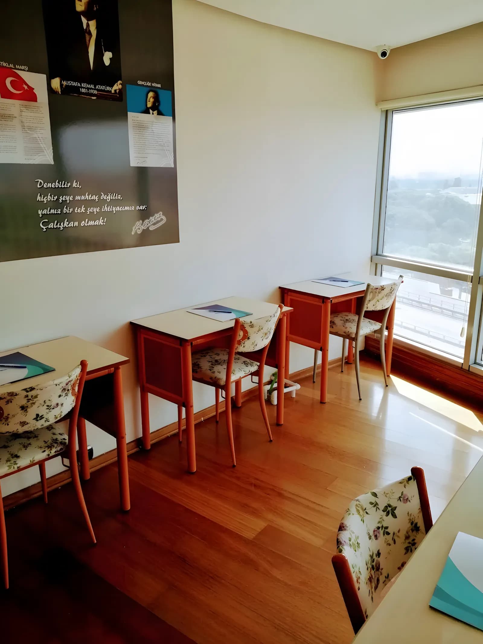 Ege Mavisi Özel Kız Öğrenci Yurdu Küçük Resim 3