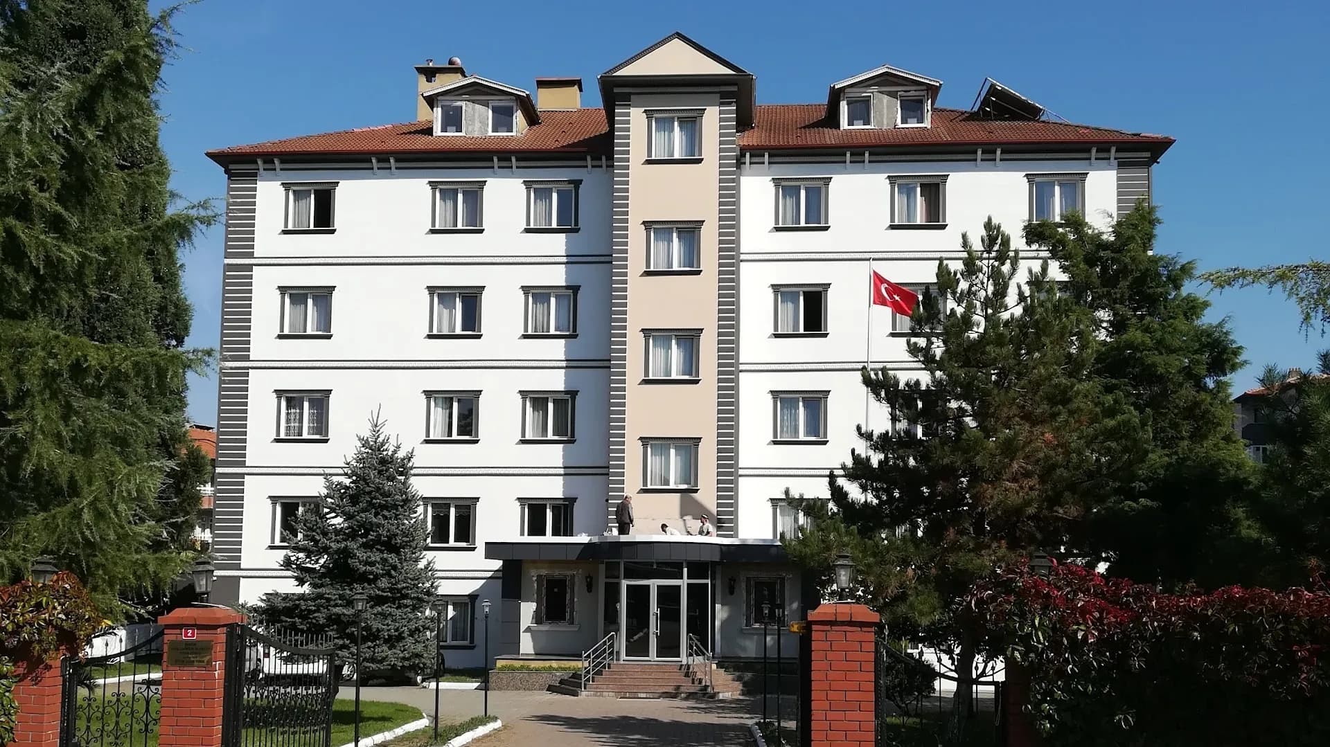 Güzelbahçe Erkek Öğrenci Yurdu Küçük Resim 5