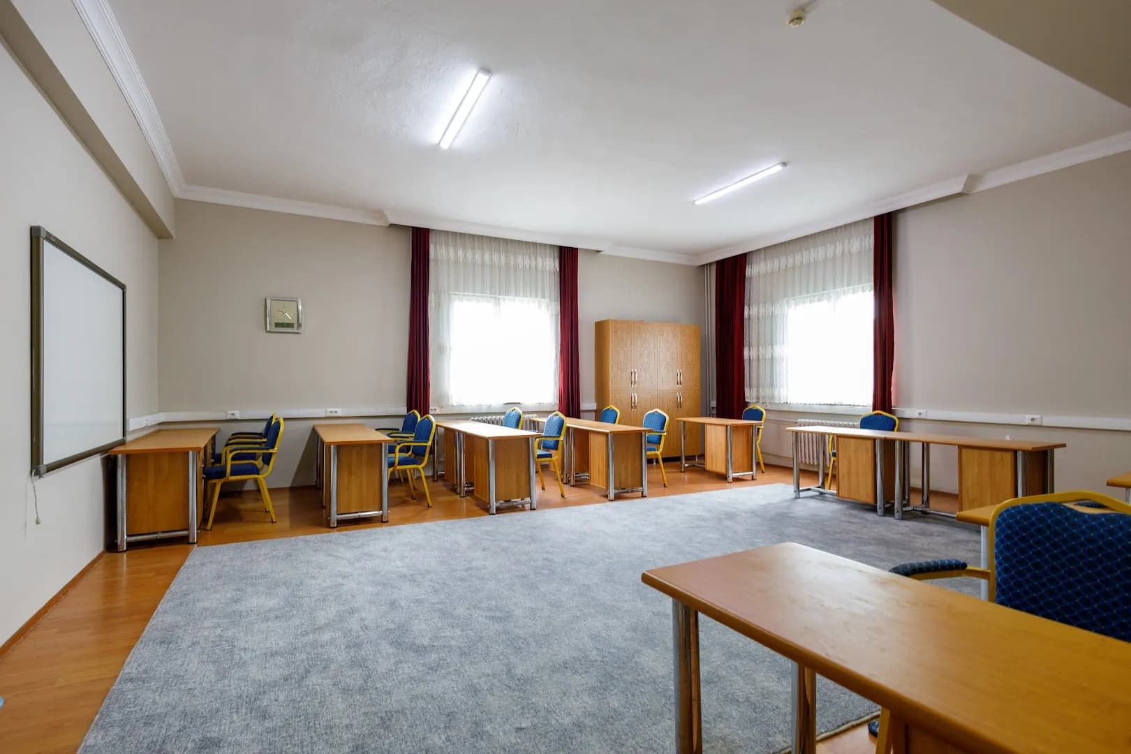 Güzelbahçe Erkek Öğrenci Yurdu Küçük Resim 6