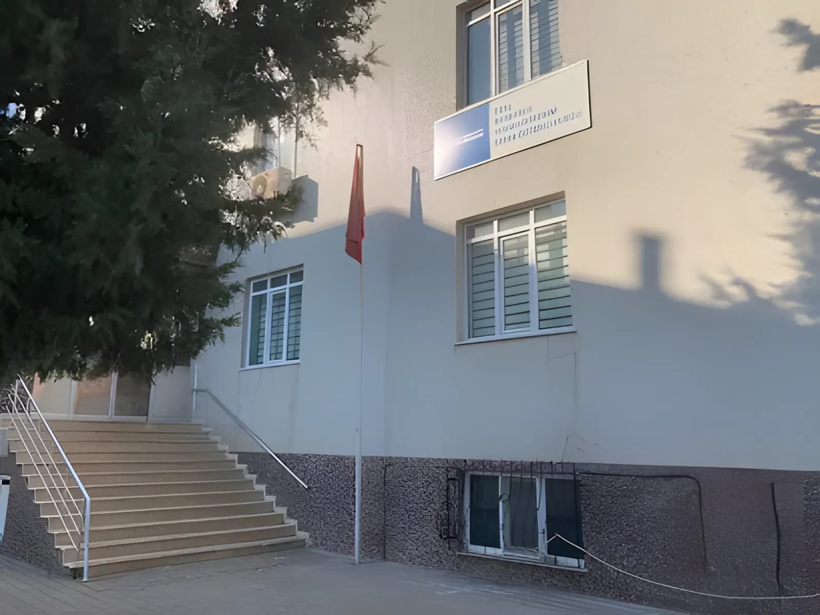 Çanakkale Barbaros Yükseköğrenim Erkek Öğrenci Yurdu Küçük Resim 1