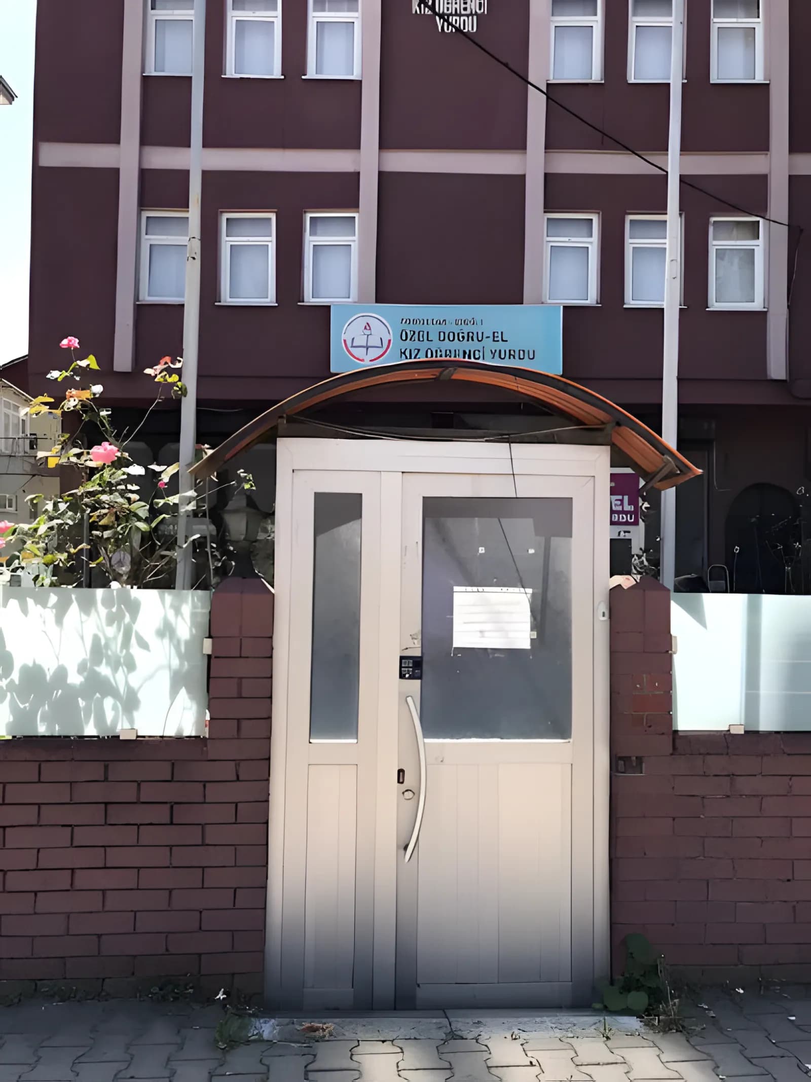 Doğru - El Kız Öğrenci Evi Küçük Resim 1