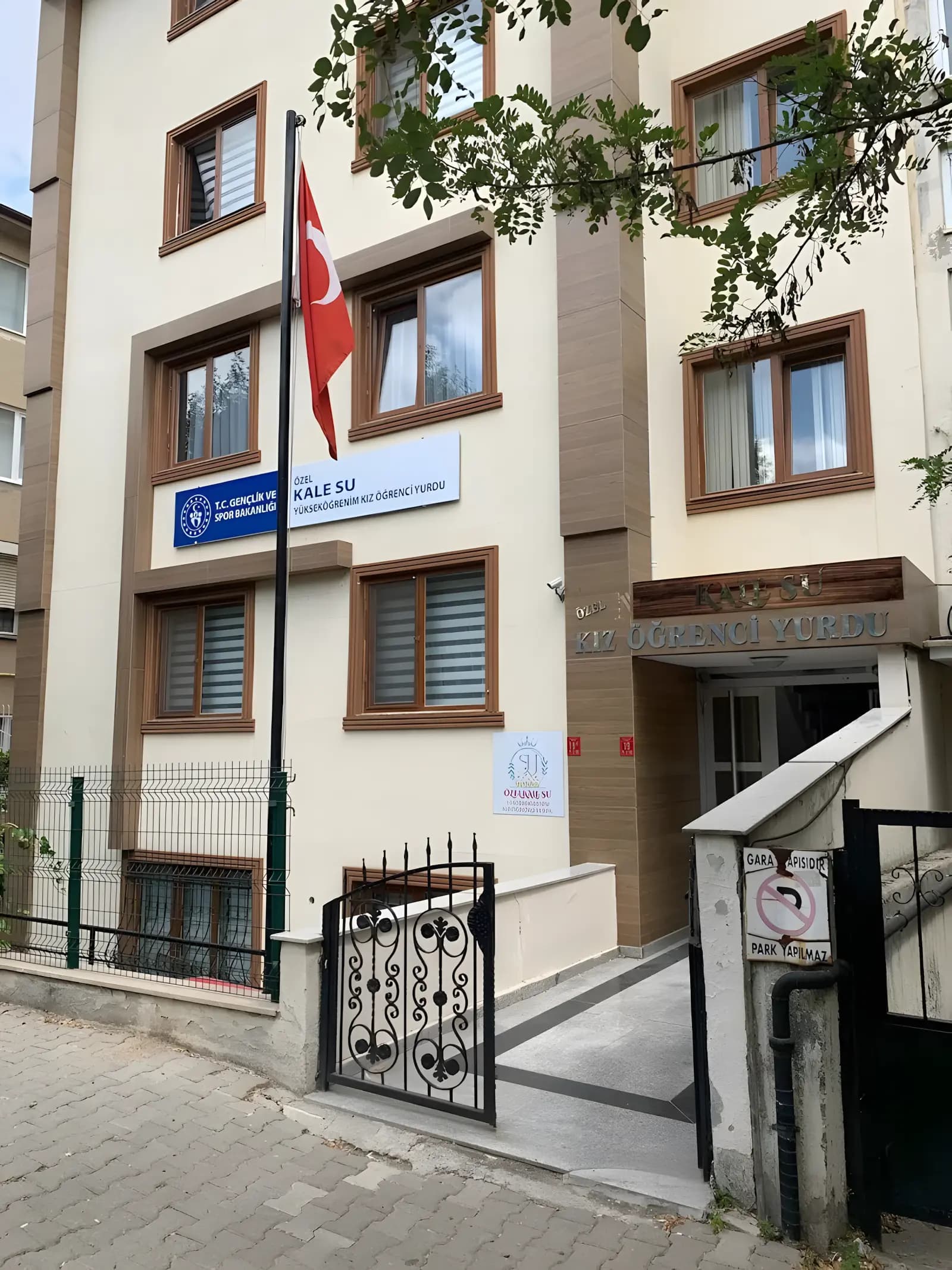 Kale Su Kız Öğrenci Yurdu Küçük Resim 2
