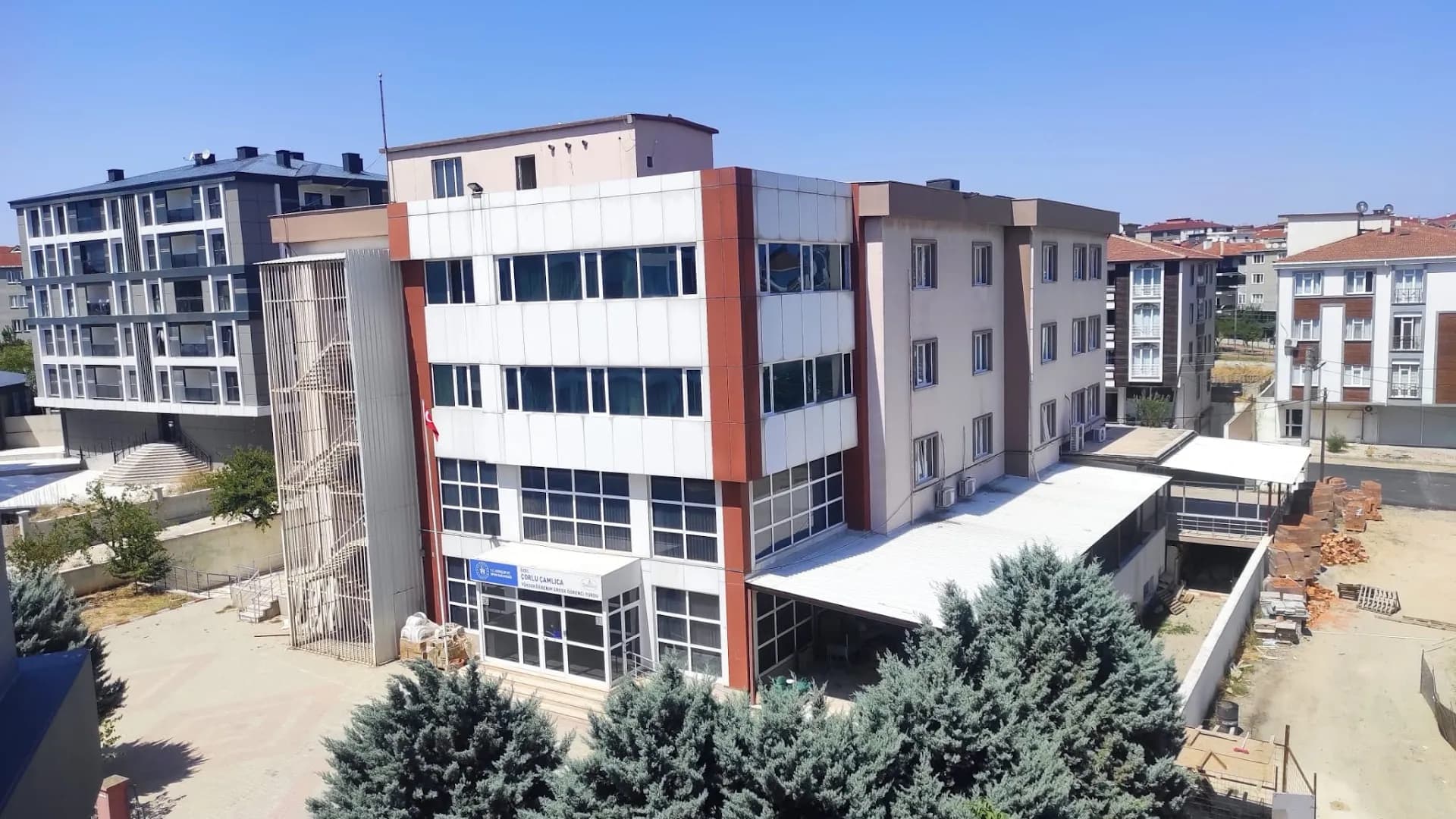 Çorlu Çamlıca Yüksek Öğrenim Erkek Öğrenci Yurdu Küçük Resim 2