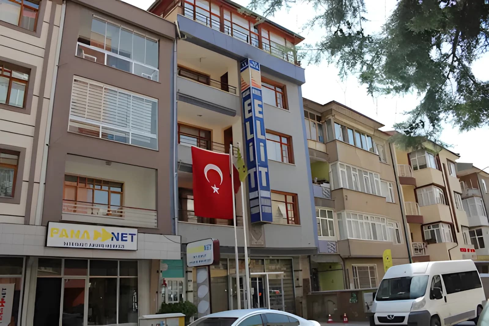 Konya Özel Elit Erkek Öğrenci Yurdu Küçük Resim 1
