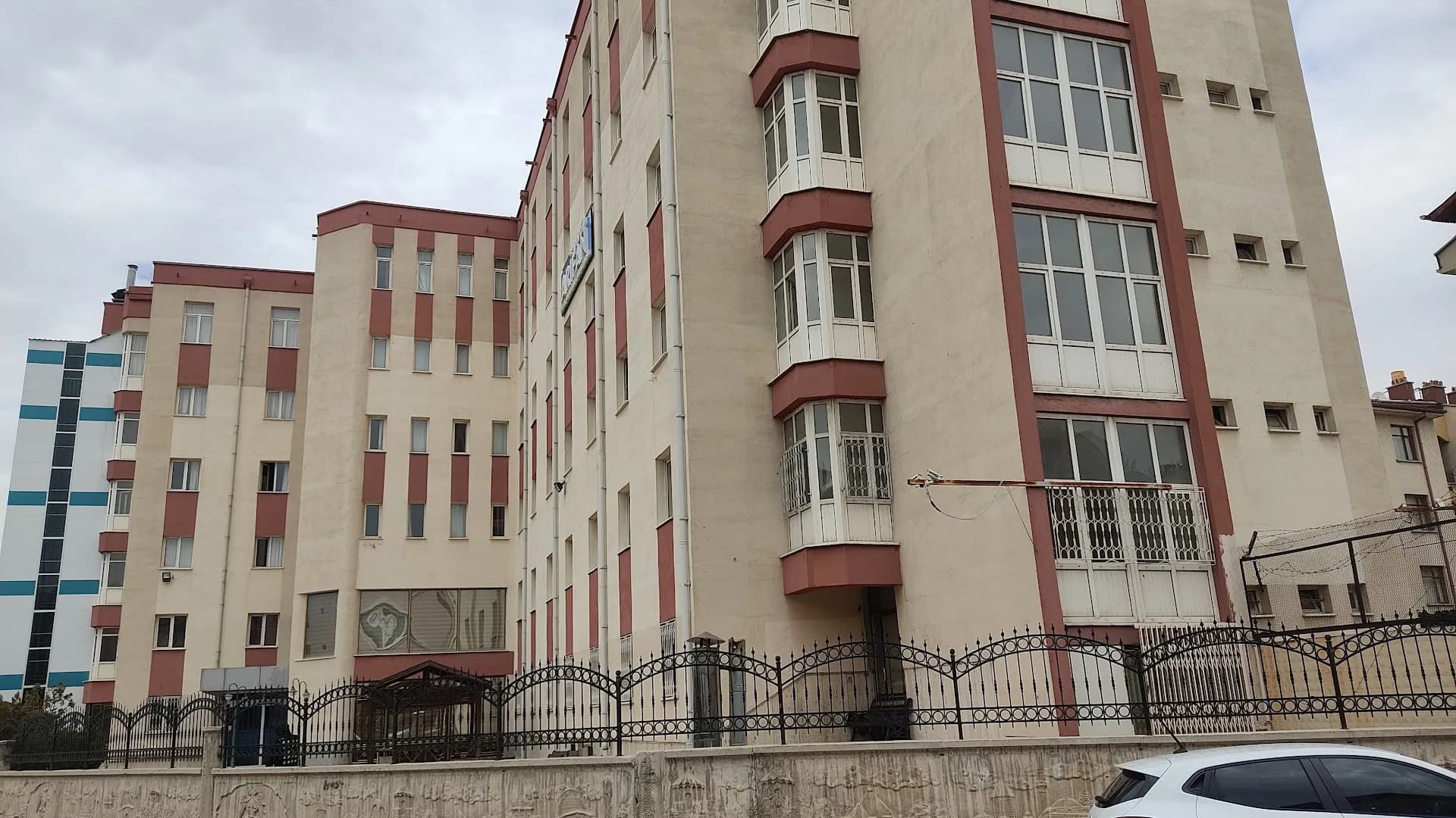 Anadolu Arifan Erkek Öğrenci Yurdu Küçük Resim 2
