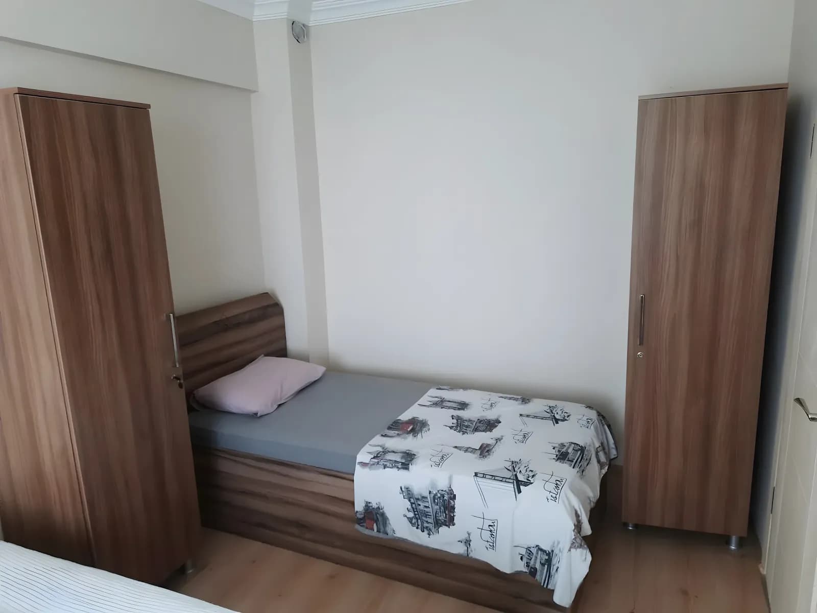 Ada Erkek Öğrenci Yurdu Küçük Resim 4