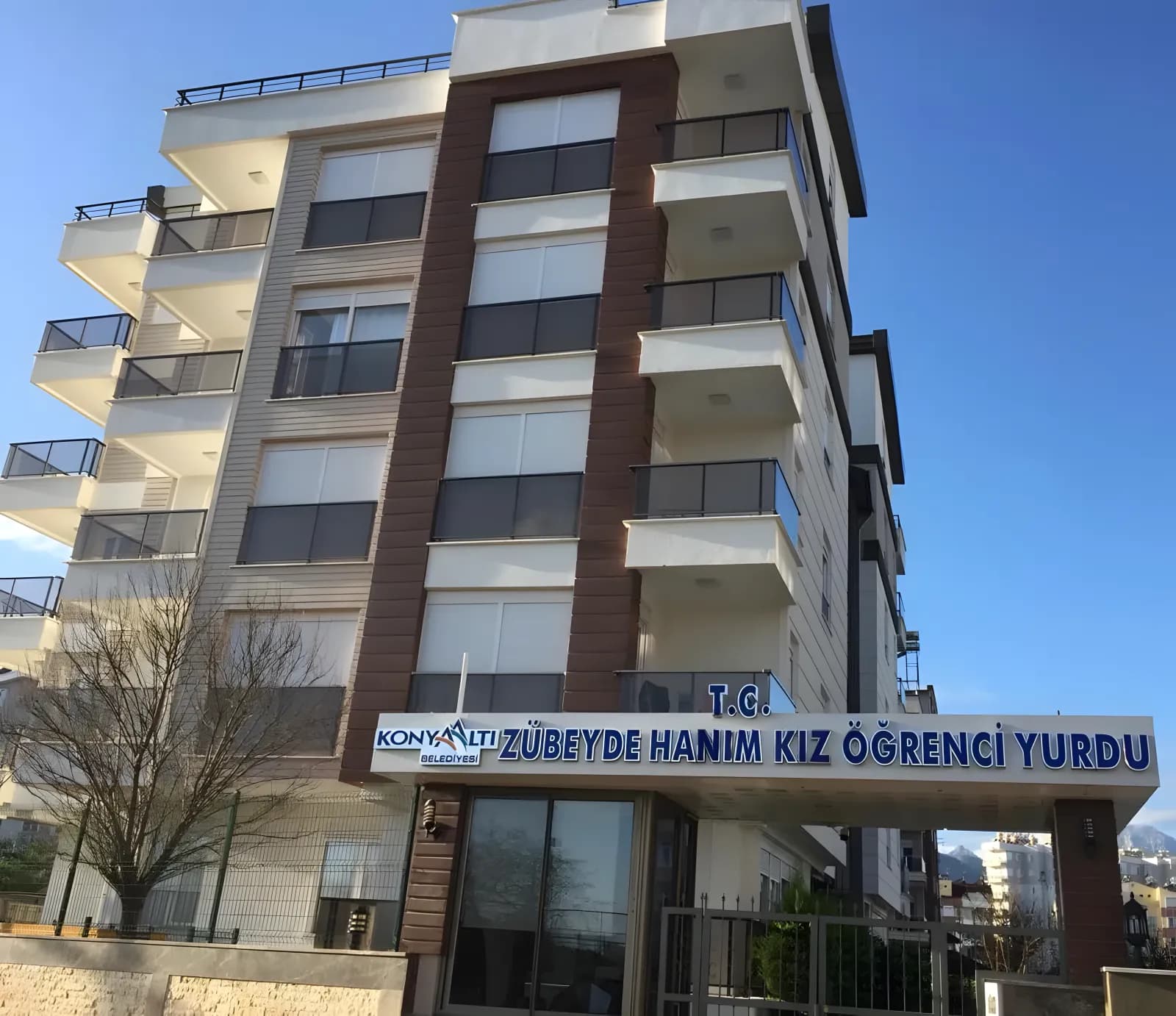 Konyaaltı Belediyesi Zübeyde Hanım Yükseköğrenim Kız Öğrenci Yurdu Küçük Resim 2