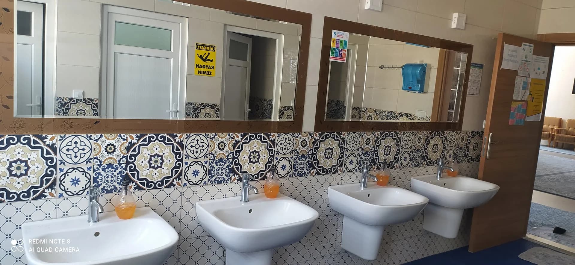 Isparta Süleymaniye Erkek Öğrenci Yurdu Küçük Resim 3