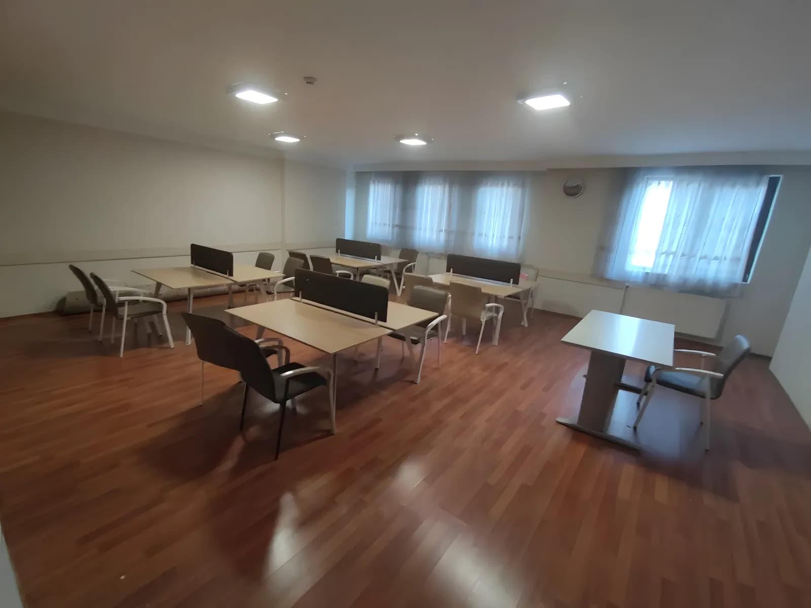 Özel Kasımpaşa Yüksek Öğretim Erkek Öğrenci Yurdu Küçük Resim 6
