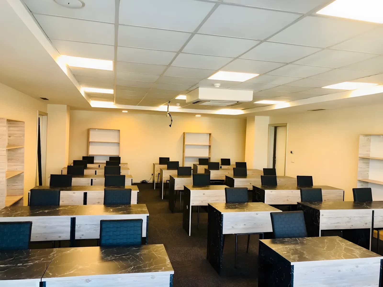 Avcılar Arya Yükseköğrenim Kız Yurdu Küçük Resim 4