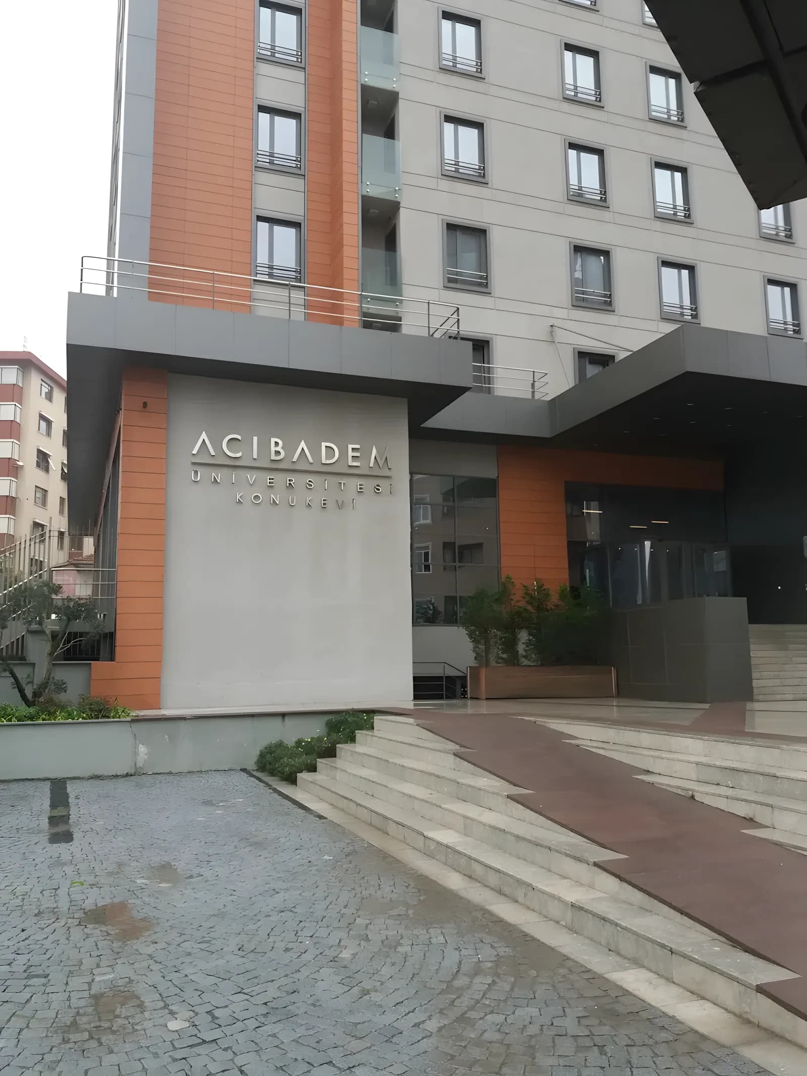 Acıbadem Üniversitesi Kız Öğrenci Yurdu Küçük Resim 2