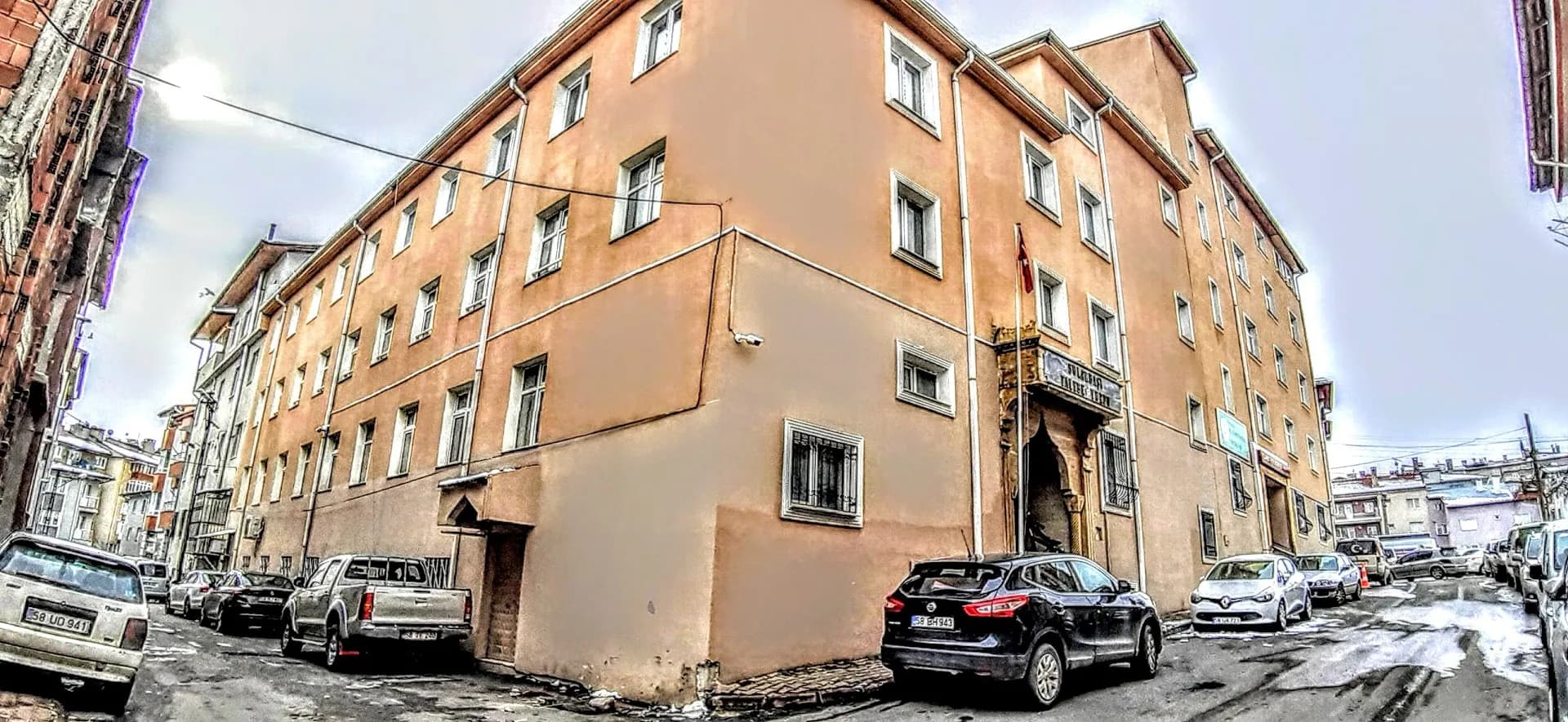 Sularbaşı Yüksek Öğrenim Erkek Öğrenci Yurdu Küçük Resim 4