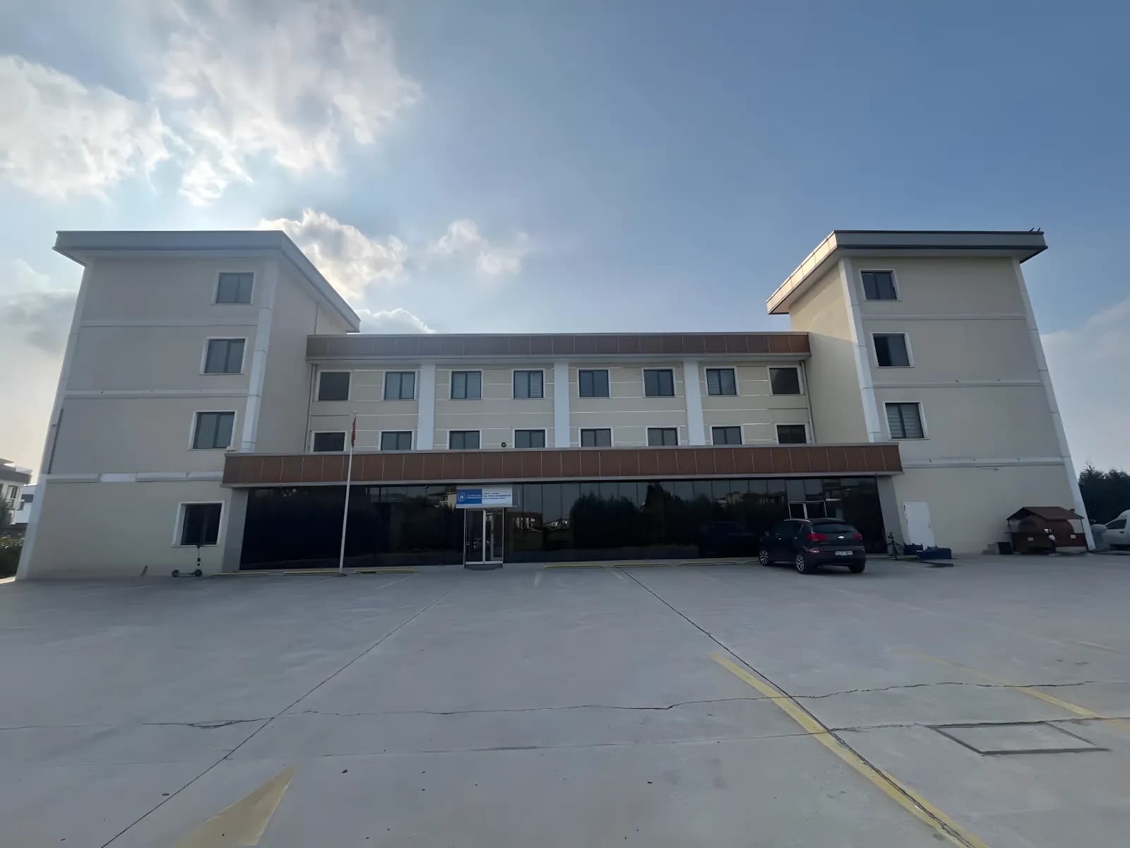 Özel Hisar Yükseköğrenim Erkek Öğrenci Yurdu Küçük Resim 2