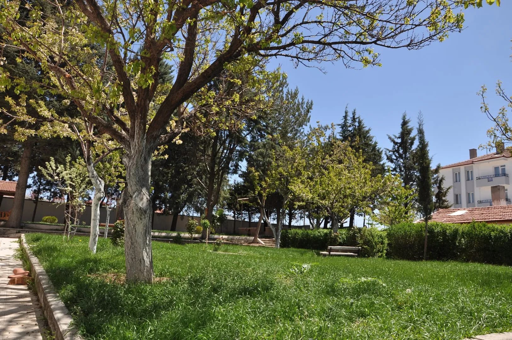 Özel Bahçelievler Yüksek Öğrenim Erkek Öğrenci Yurdu Küçük Resim 6