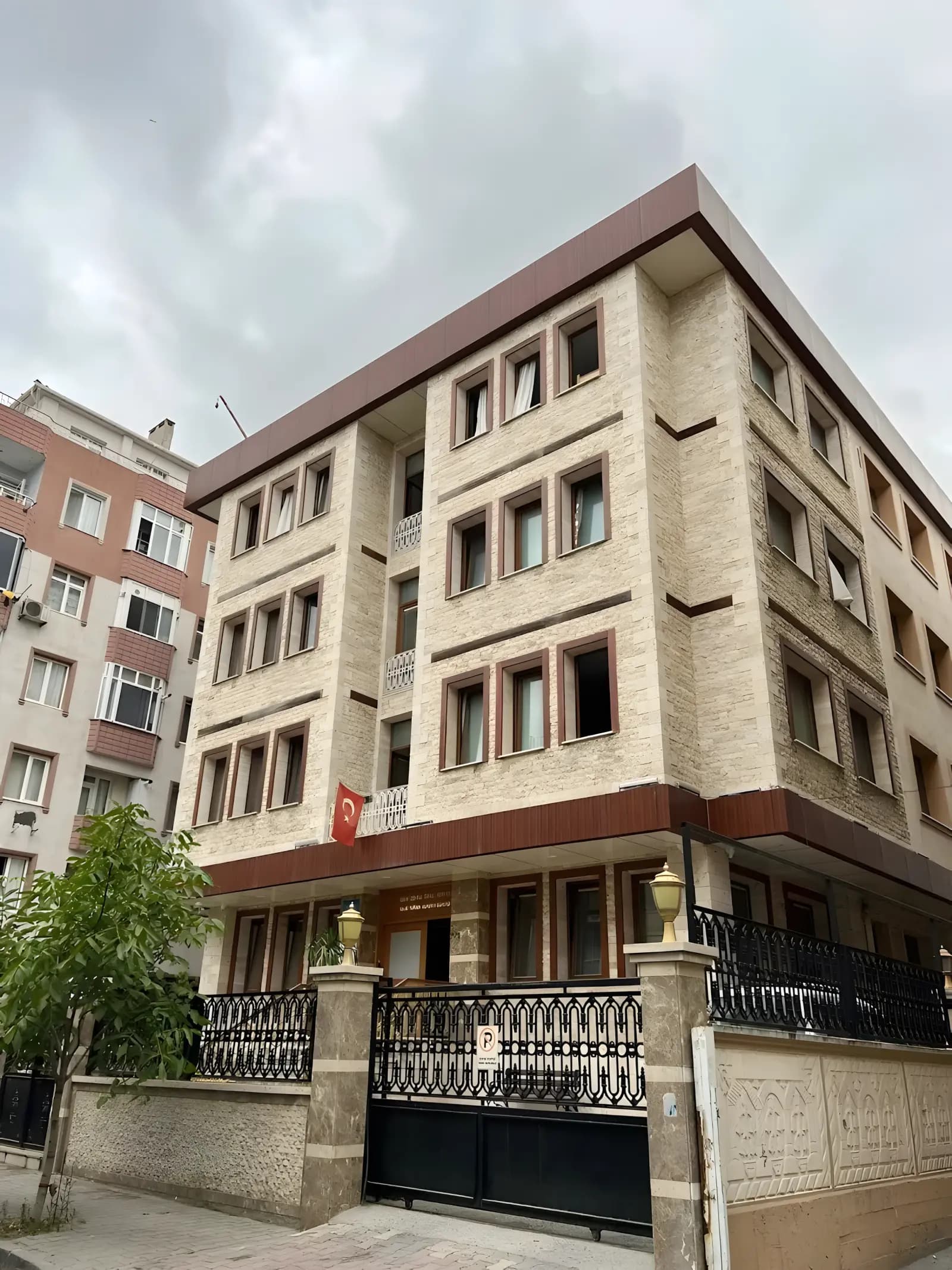 Sultan Murat Yüksek Öğrenim Erkek Öğrenci Yurdu Küçük Resim 2