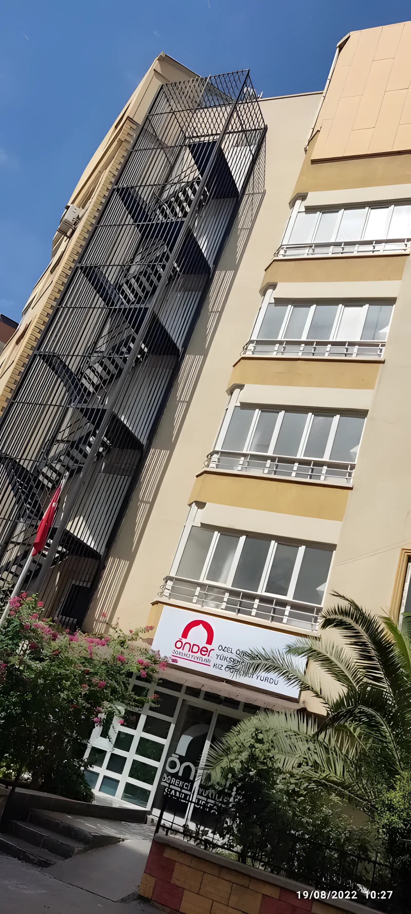 Özel Önder Şanlıurfa Yükseköğretim Kız Öğrenci Yurdu Küçük Resim 1