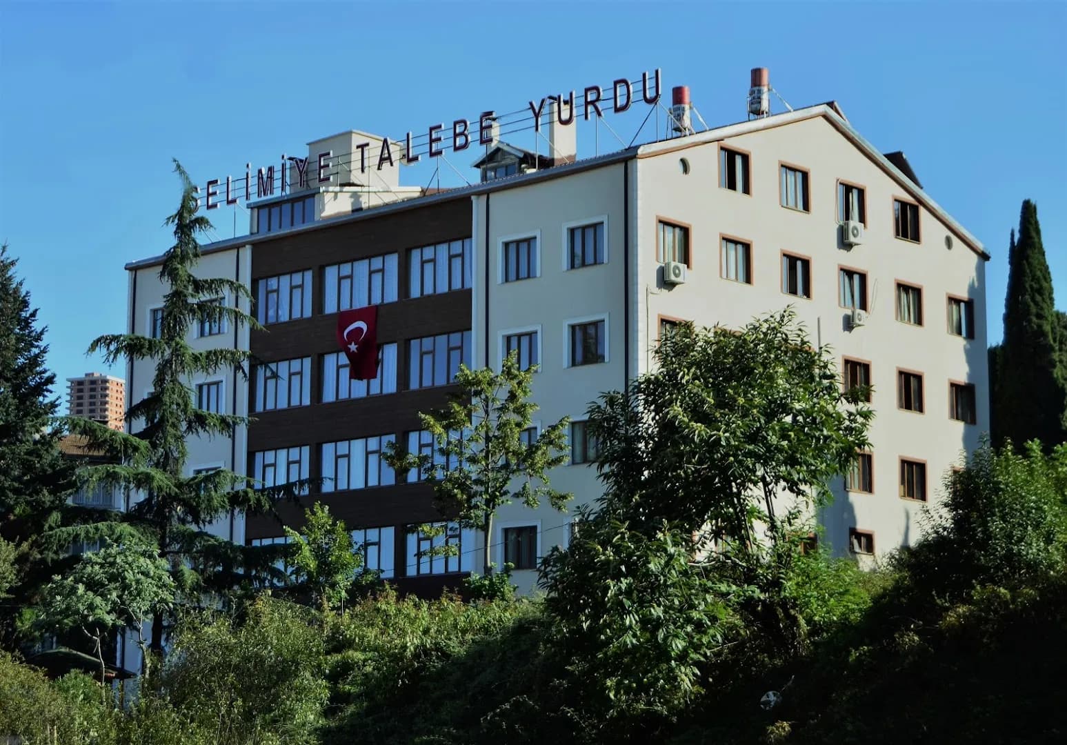 Trabzon Selimiye Erkek Öğrenci Yurdu Küçük Resim 2