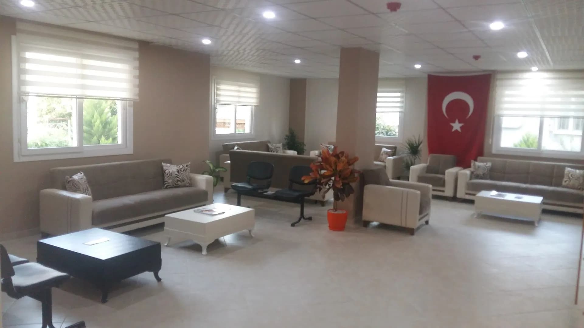 Özel Turgut Kız Öğrenci Yurdu Küçük Resim 6