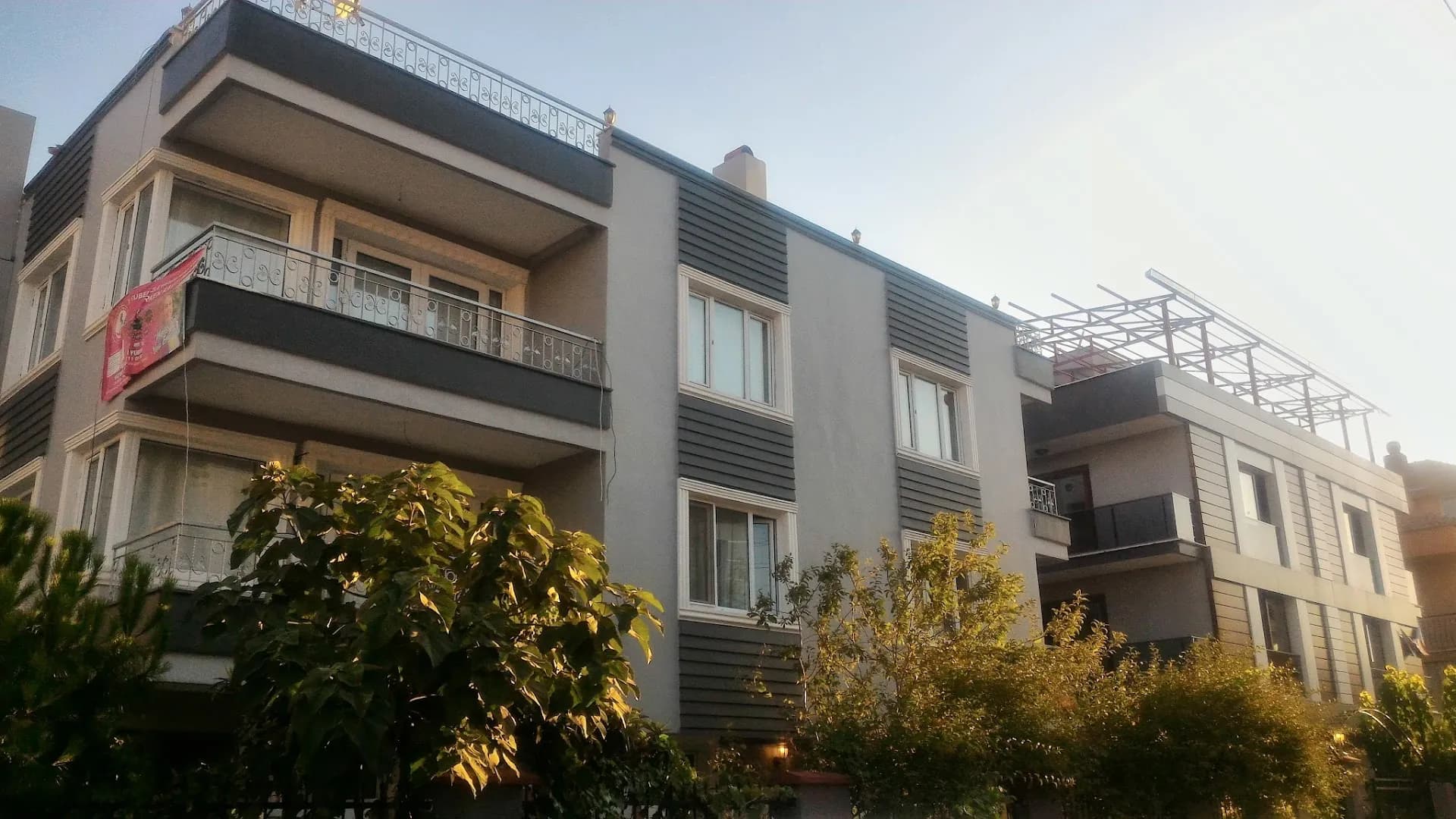 Manisa Ege Kız Yurdu Küçük Resim 6