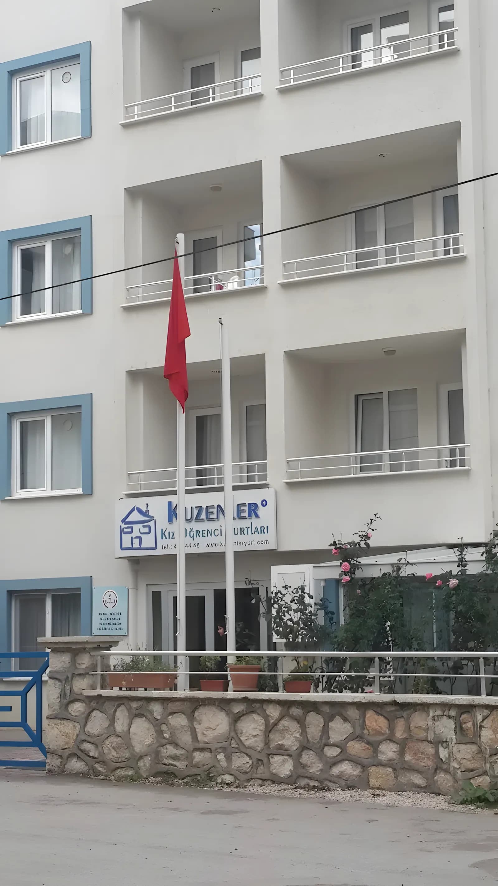 Kuzenler Kız Öğrenci Yurdu Küçük Resim 5