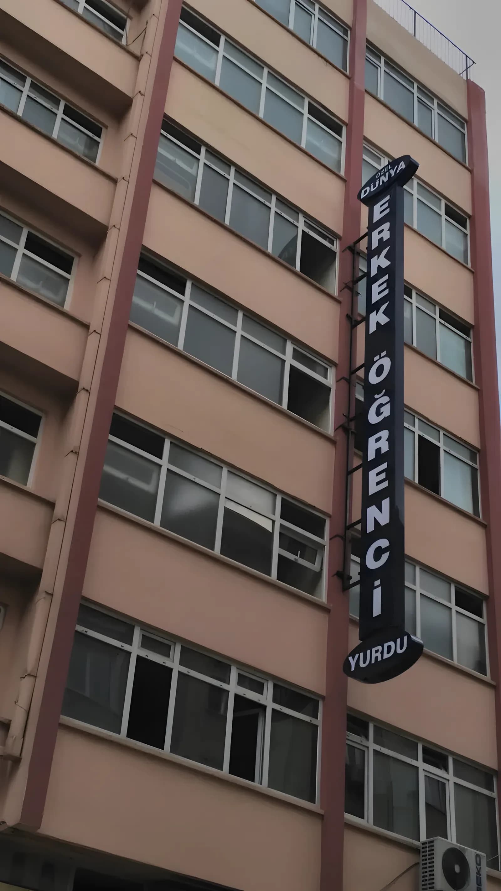 Özel Dünya Erkek Öğrenci Yurdu Küçük Resim 3