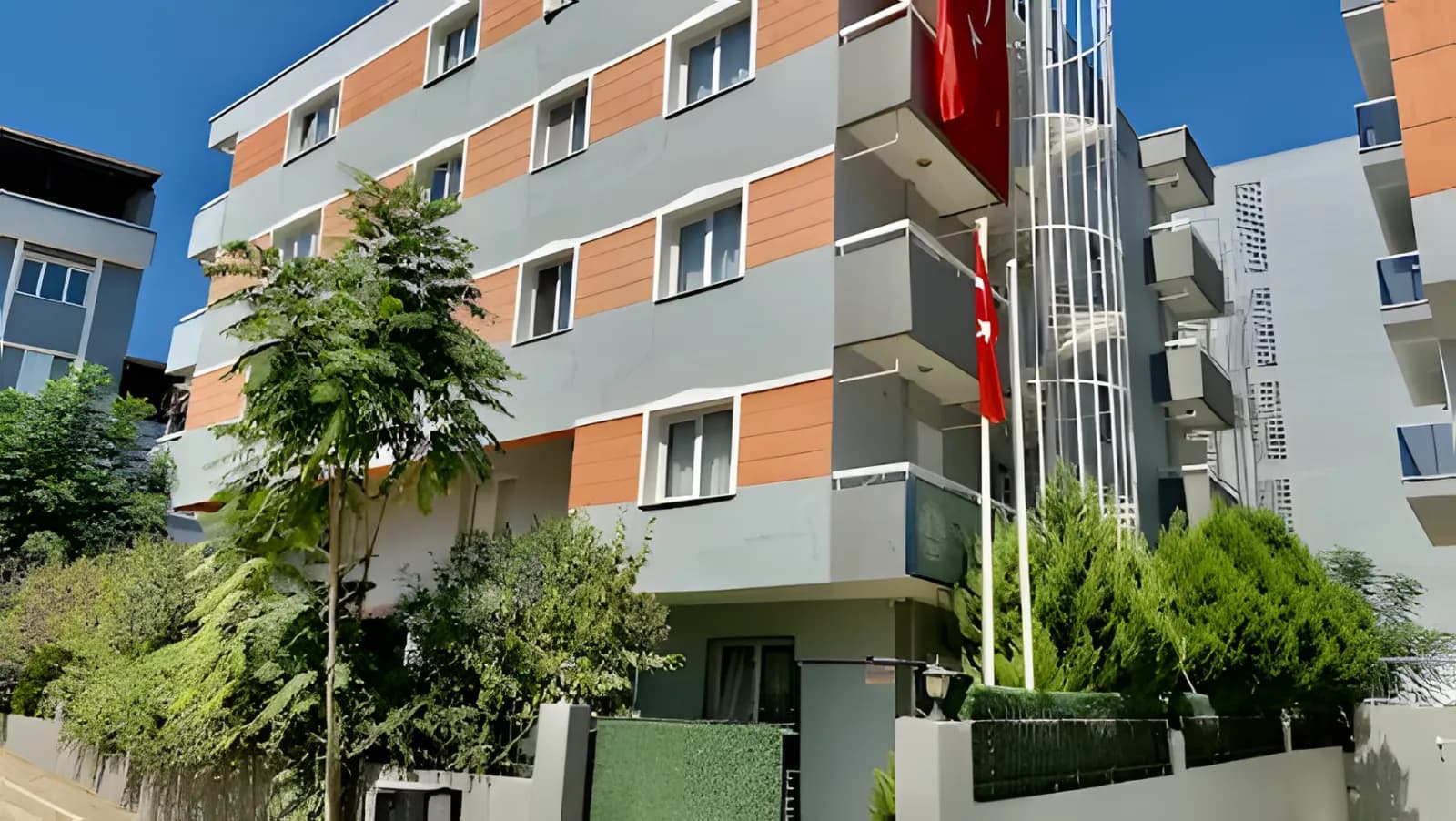 Şehzade Kız Yurdu Küçük Resim 1