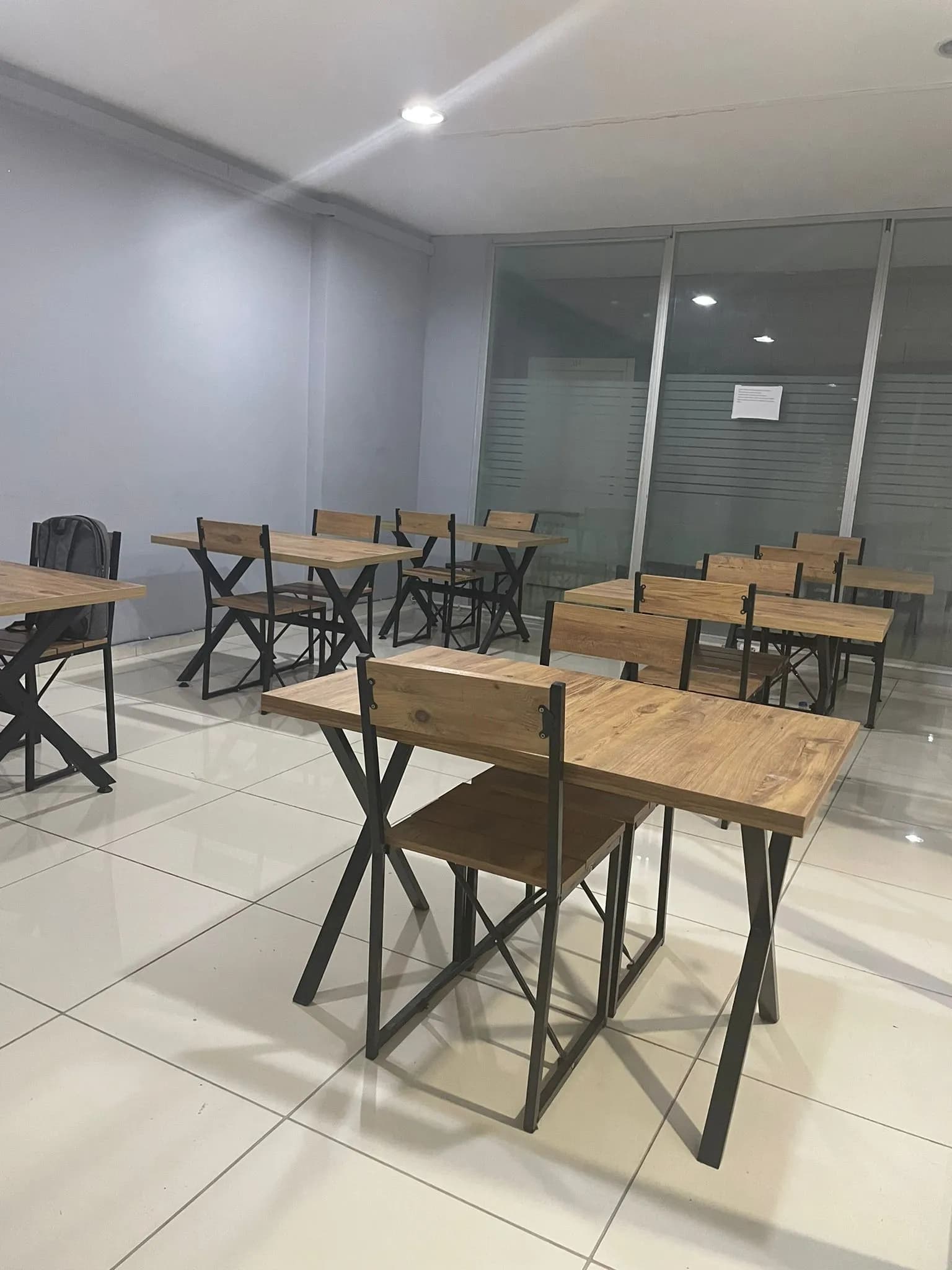 Dokuz Eylül Özel Erkek Öğrenci Yurdu Küçük Resim 17