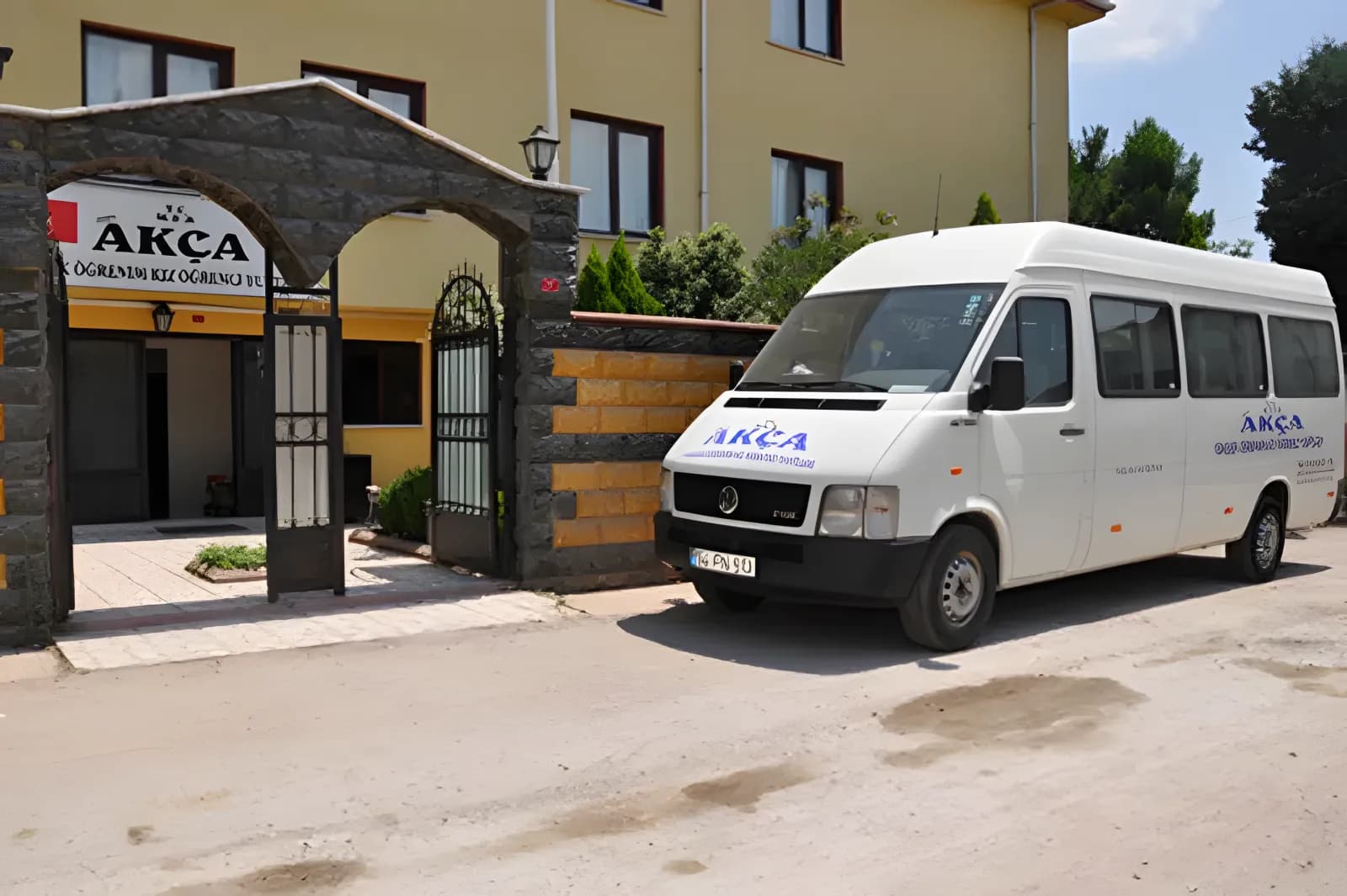 Akça Kız Öğrenci Yurdu Küçük Resim 6