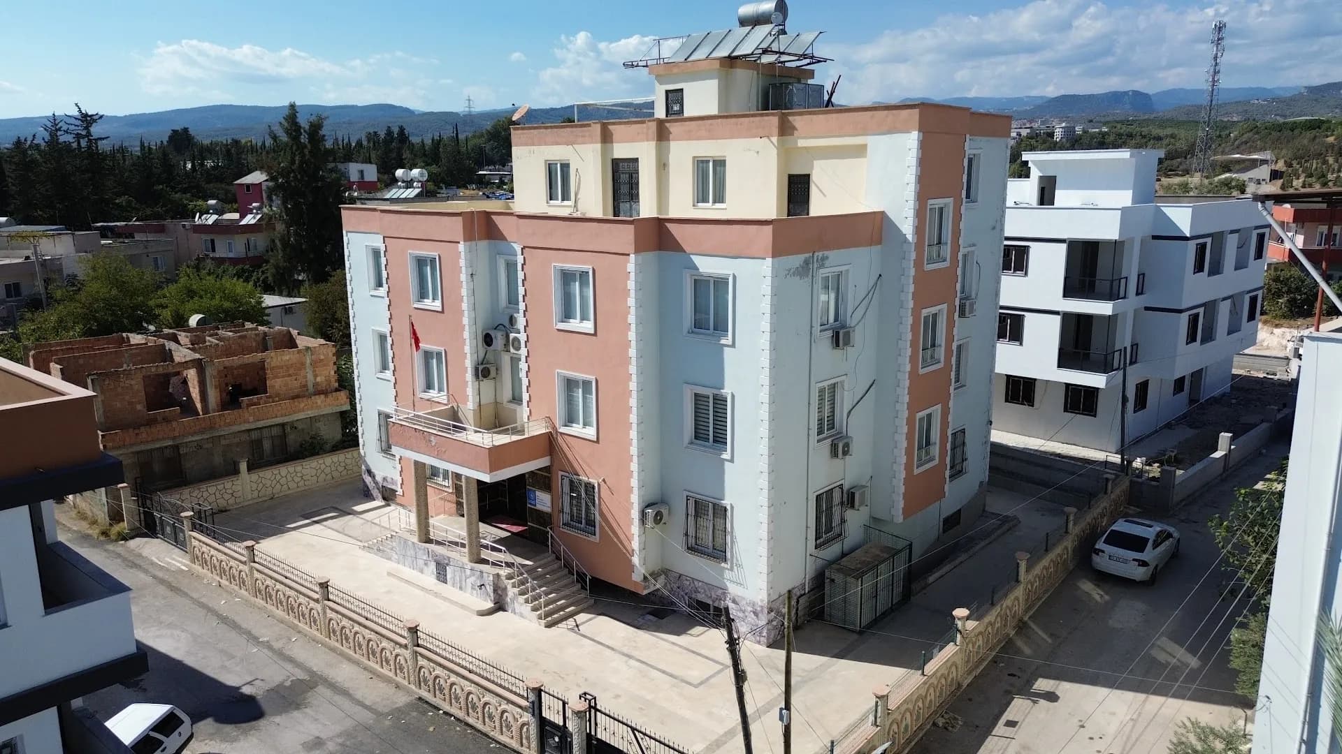 Özel Yenisaray Yükseköğrenim Erkek Öğrenci Yurdu Küçük Resim 2