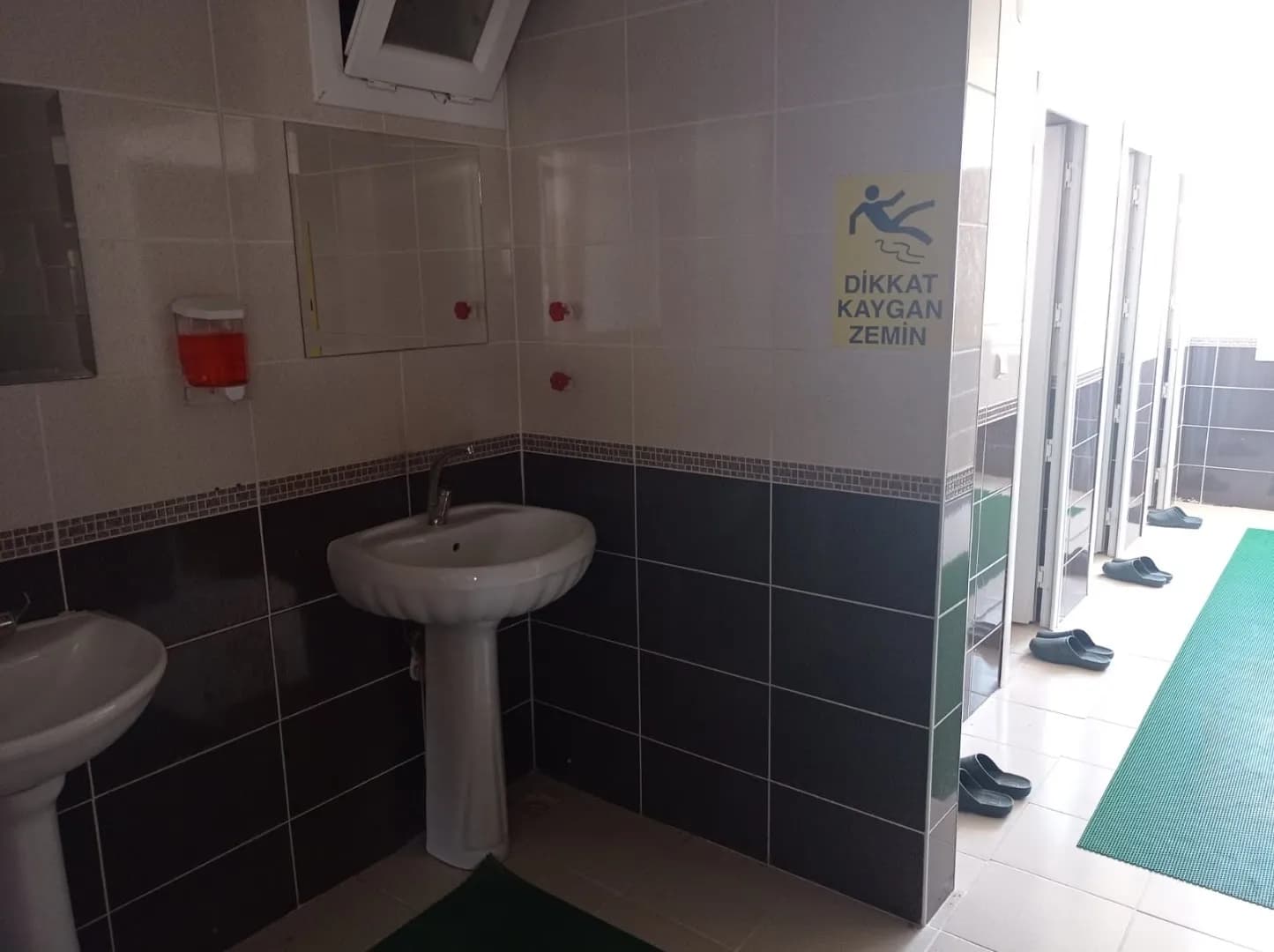 Özel Yenisaray Yükseköğrenim Erkek Öğrenci Yurdu Küçük Resim 5