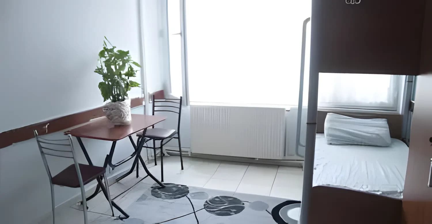 Kadıköy Akademi Özel Erkek Öğrenci Yurdu Küçük Resim 9