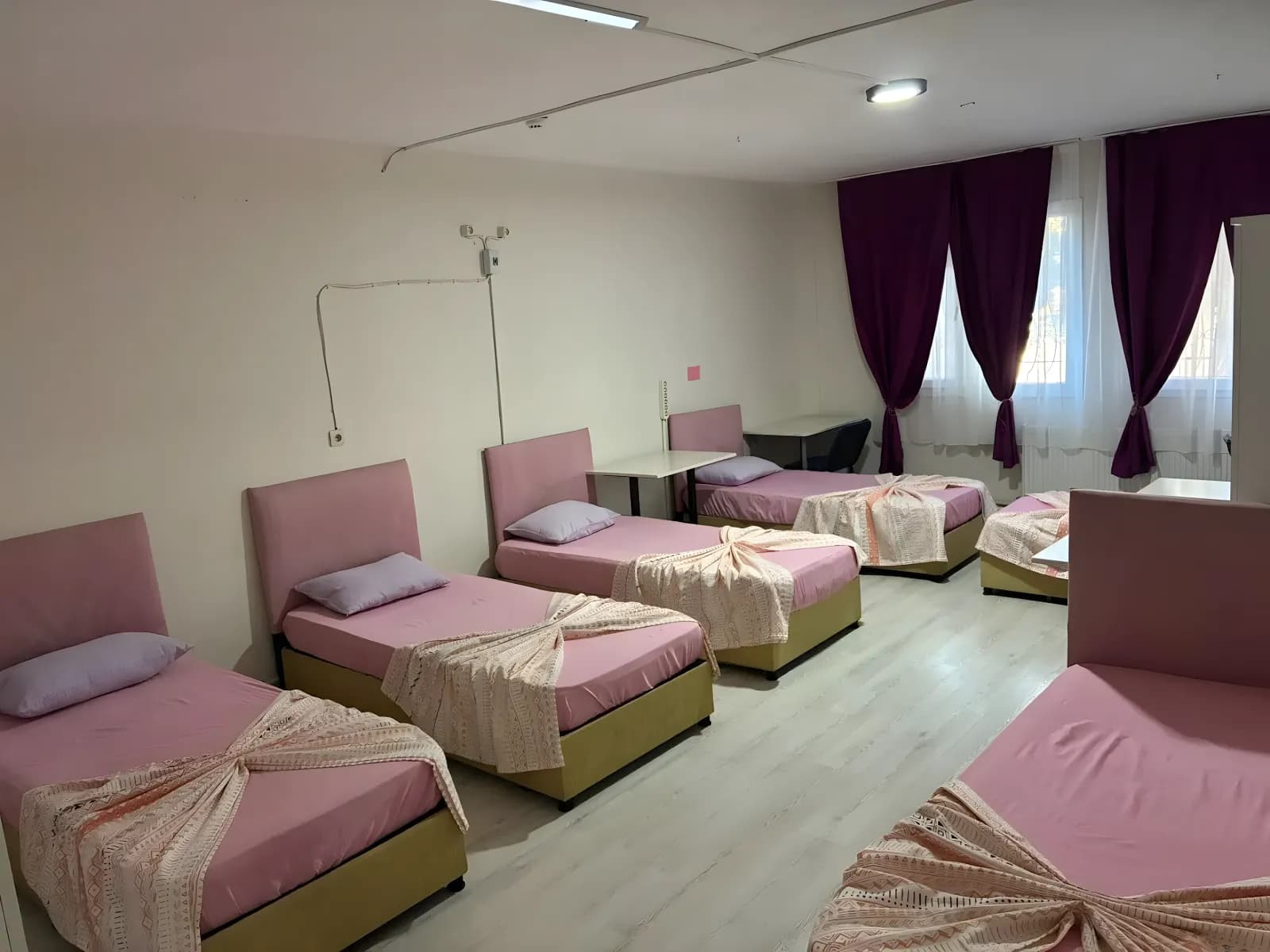 Özel Bornova Villa Yükseköğretim Kız Öğrenci Yurdu Küçük Resim 3