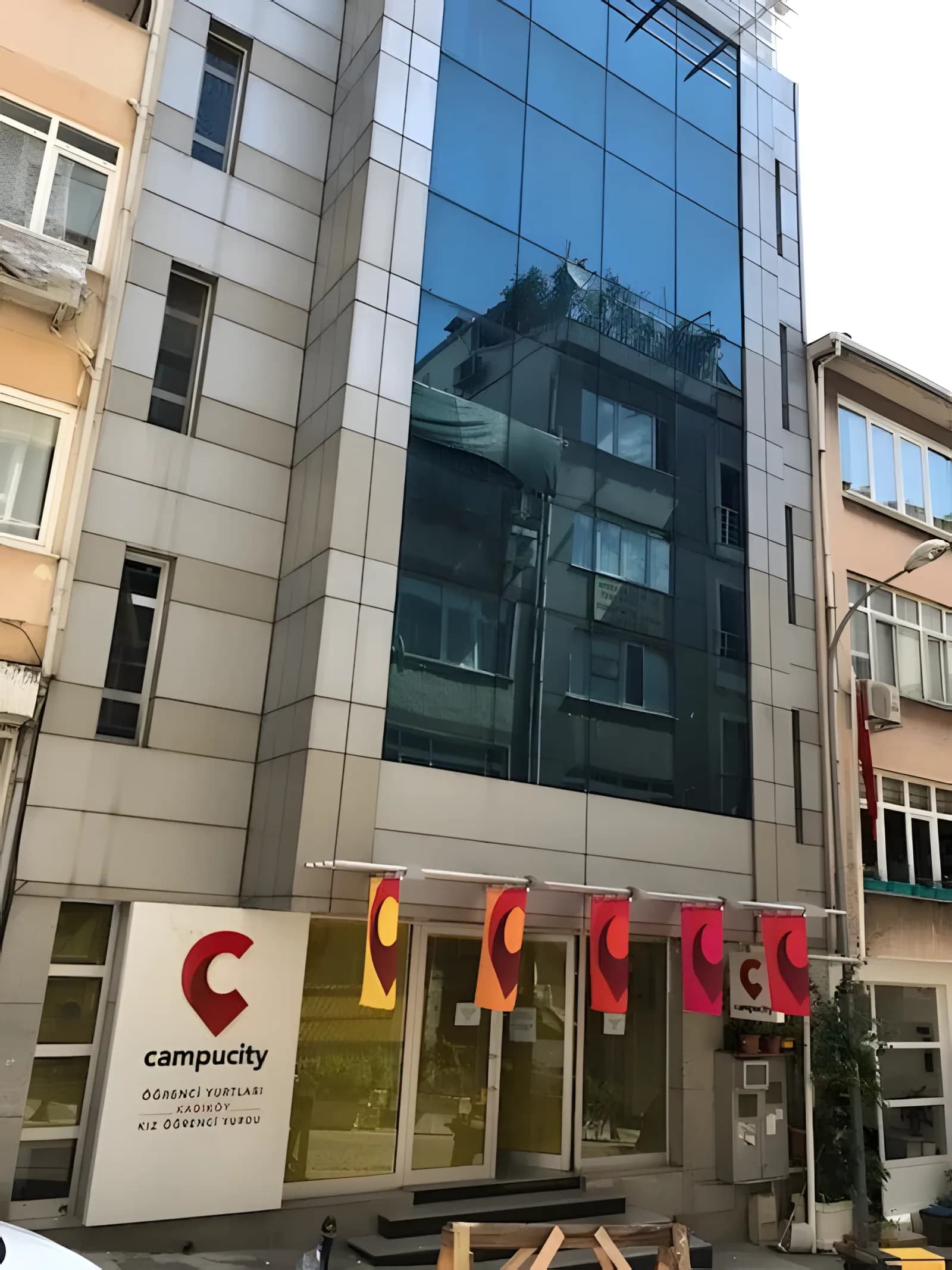 Kadıköy | Campucity Kız Öğrenci Yurdu Küçük Resim 23