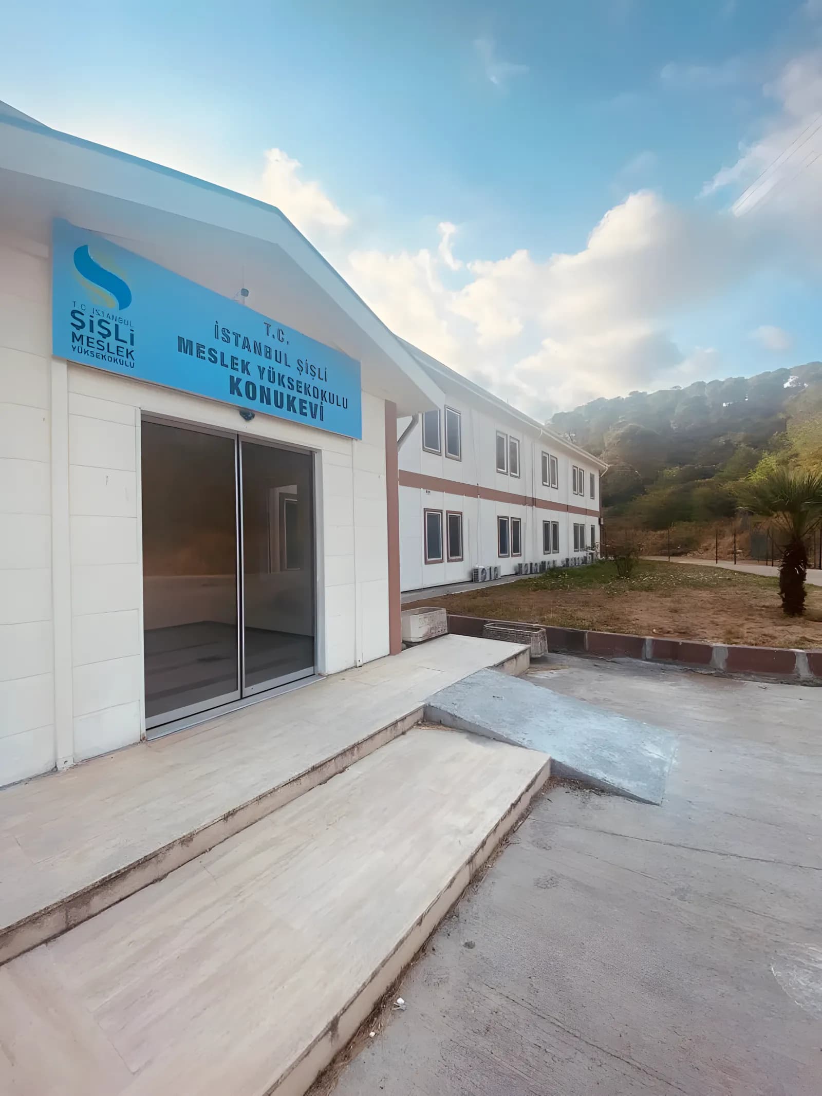Academia Vadi İstanbul Küçük Resim 16