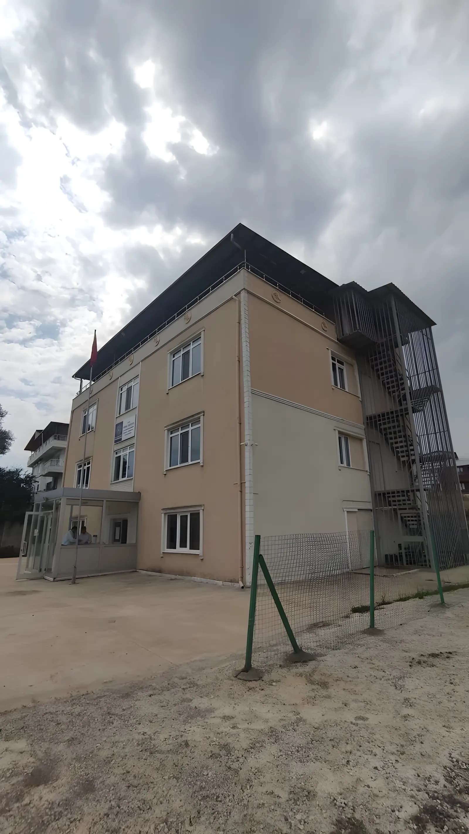 Yalova Şahintepe Yüksek Öğrenim Erkek Öğrenci Yurdu Küçük Resim 2