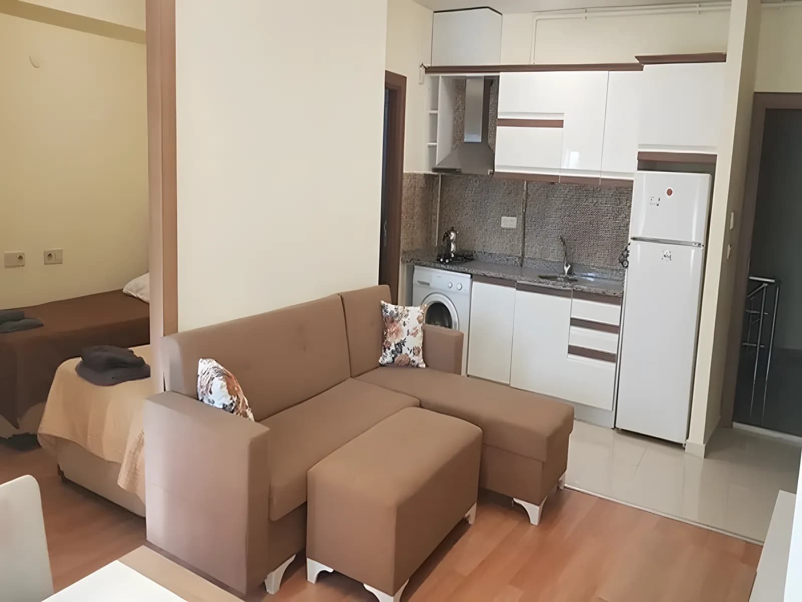 Kadıköy Işıksaçan Apartmanı Küçük Resim 14