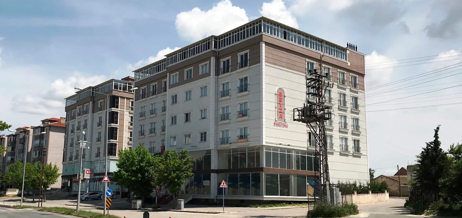Beyza Kız Pansiyonu Küçük Resim 2