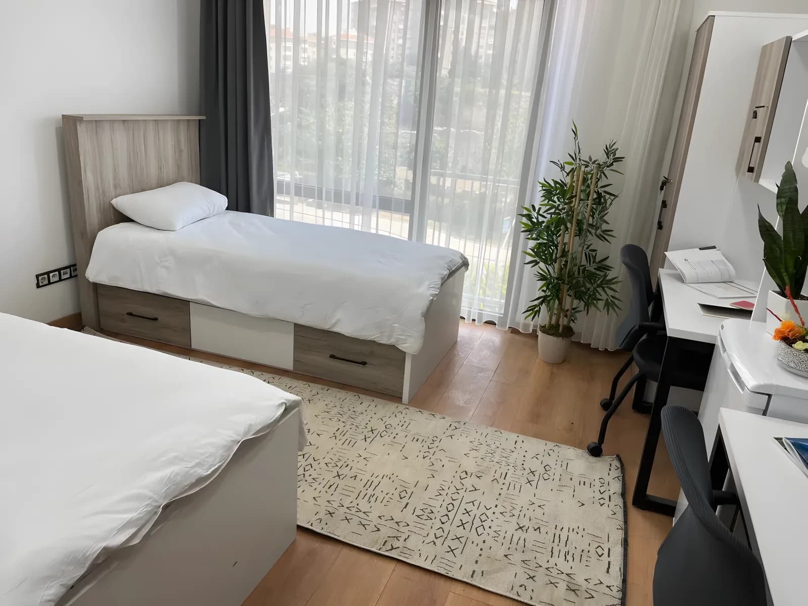Biruni Kız Ve Erkek Öğrenci Yurtları Küçük Resim 2