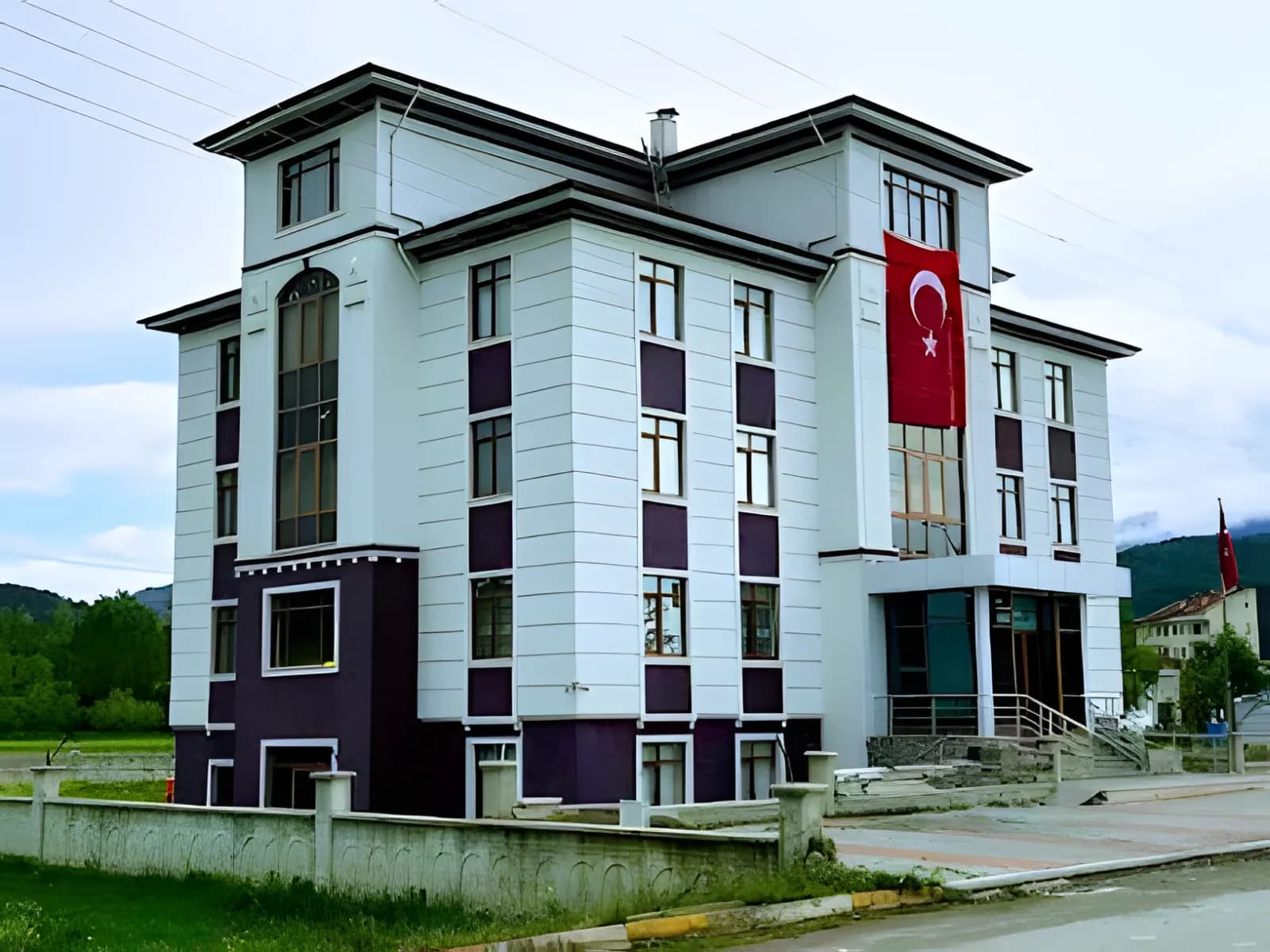 Özel İhsangazi Ferah Erkek Öğrenci Yurdu Küçük Resim 1