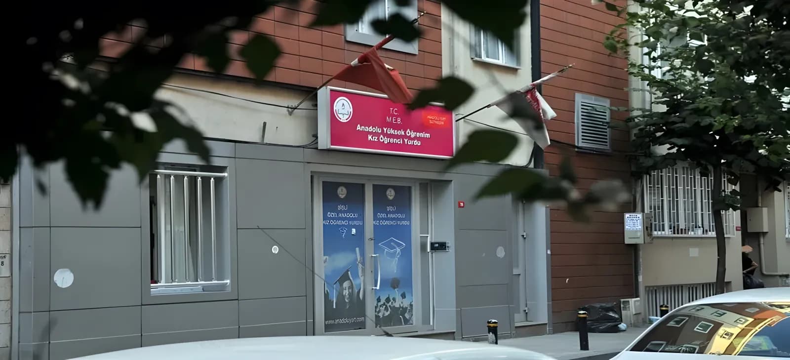 Şişli Anadolu Özel Kız Öğrenci Yurdu Küçük Resim 1