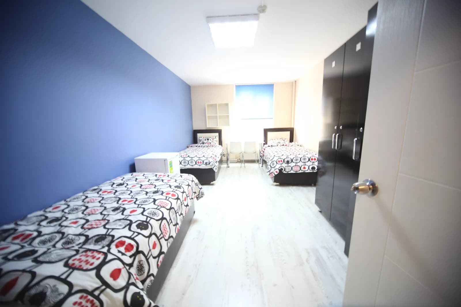Zorlu Kadıköy Erkek Öğrenci Yurdu Küçük Resim 2