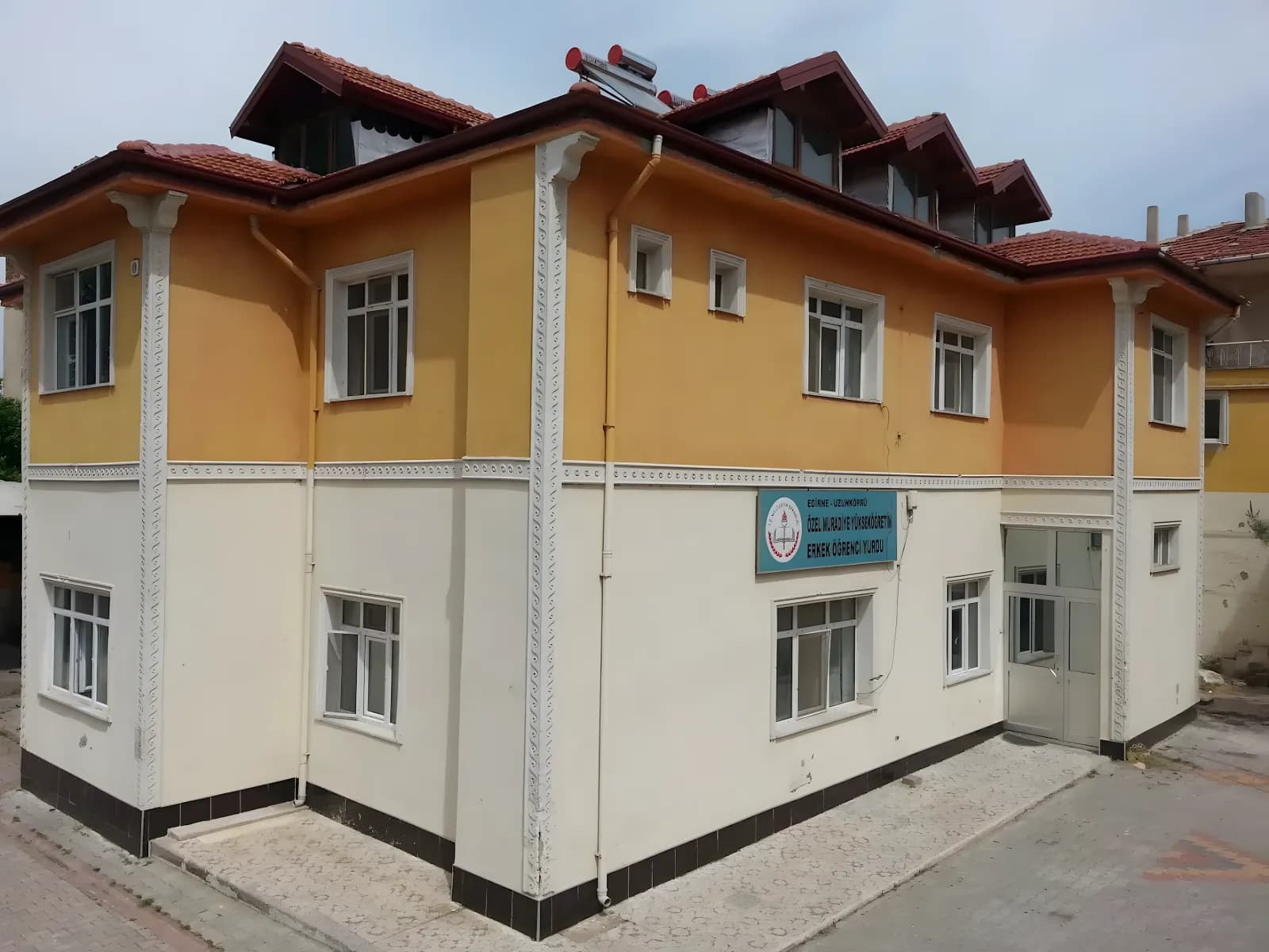 Muradiye Yüksek Öğrenim Erkek Öğrenci Yurdu Küçük Resim 2